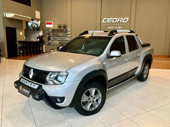 RENAULT DUSTER OROCH 2.0 16V HI-FLEX DYNAMIQUE AUTOMÁTICO